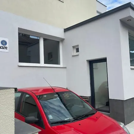 Komfortne Ubytovanie S Garazou Apartmán Žilina